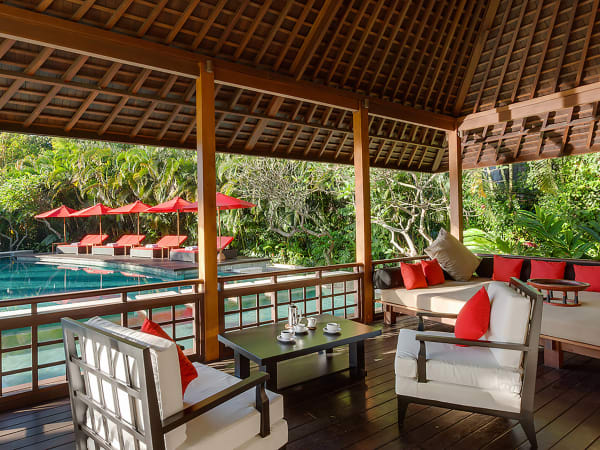 The Beji - Master suite balcony pool view